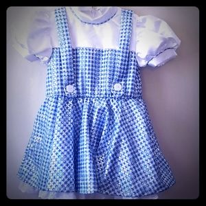 Dorothy Costume 🌈